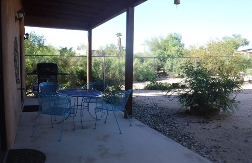 Sunset Manor Villa | Private desert casita w/King & Queen beds, Mtn views Oro Valley & NW Tucson area