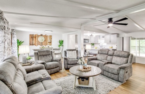 Andalusia House | Private Dock + Fire Pit: Point A Lake Retreat!