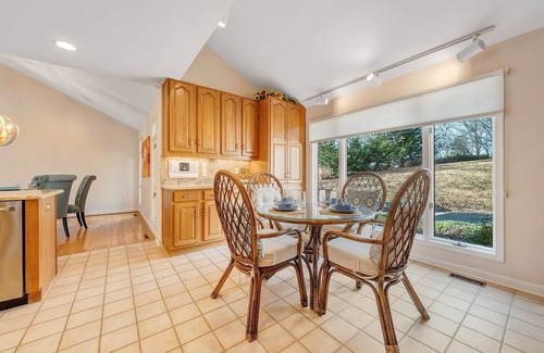 Huddleston House | Private Dock,Indoor Pool, and Hot Tub
