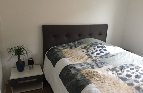 Viry Apartment | Private domain the park