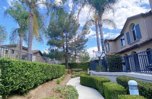 Ontario Condo | Private doubles beds room near Ontario airport