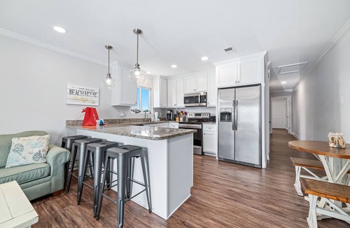 Gulf Shores House | PRIVATE DUPLEX IN THE HEART OF GULF SHORES!
