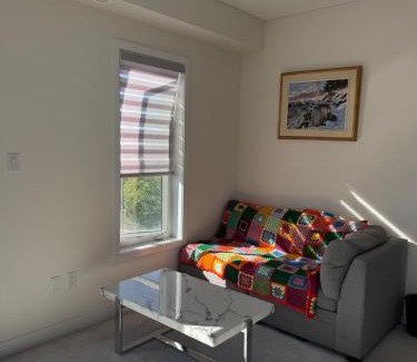 Downsview House | Private entire floor