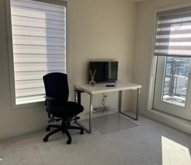 Downsview House | Private entire floor