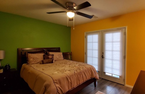 Livermore House | Private Entry Bedroom Near Downtown Livermore