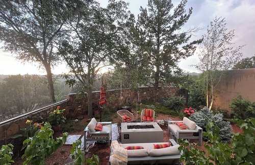 Vista Encantada House | Private estate-property on 4 secluded acres minutes to town
