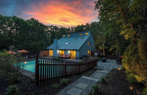 Water Mill House | Private Family Retreat - Pickleball, Tennis, Pool, Basketball and much more!