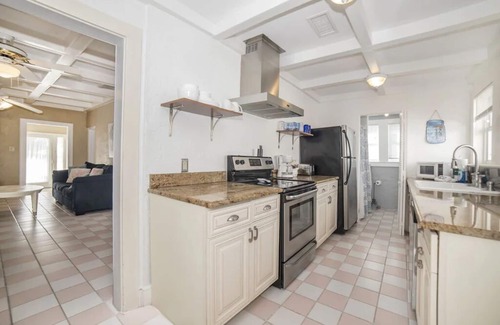 Indian Shores Cottage | Private family waterfront beach cottage. Best location step out to bay and gulf