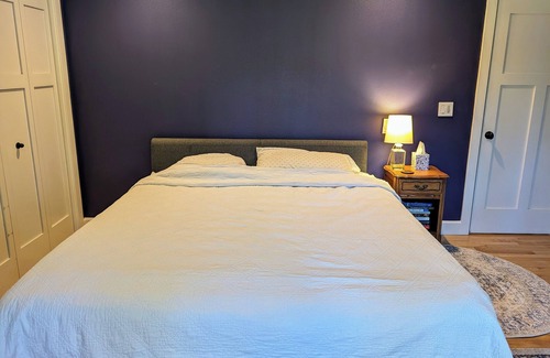 Stevenson House | Private forested retreat - Columbia River Gorge - Dogs welcome
