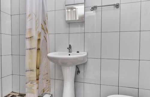 Greater Johannesburg Metropolitan Area Apartment | Private Garden Cottage with Kitchenette