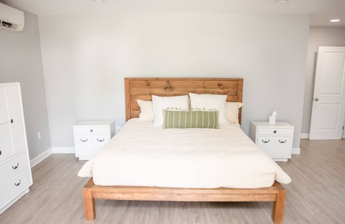 Bethlehem House | Private, gated country home with outdoor pavilion & EV charger - dog-friendly