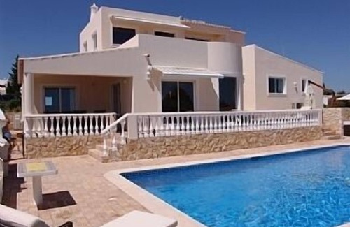 Areias Dos Moinhos Villa | Private Gated Villa With Private Pool And Fantastic Sea Views