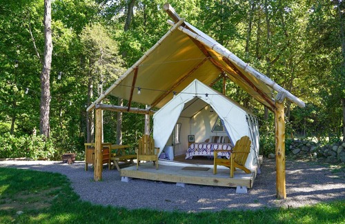 Vernon RV Rental | Private Glamping Tent