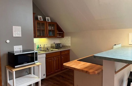 Canton Apartment | Private, great loc - ideal for long/short stay!