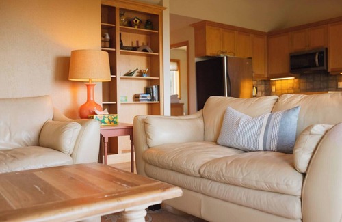 Lummi Island House | Private Guest House-Sea and Forest Views