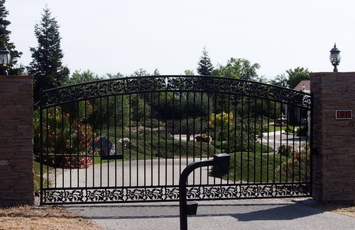 Paso Robles House | Private Guest House, Sleeps 6, Infinity Pool, Jacuzzi, Pet-Friendly, Wineries