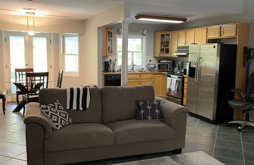 Roswell Other | Private guest suite with private garage