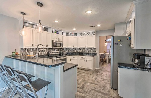 Gulf Breeze House | Private Gulf Breeze Gem w/Easy Shore Access!
