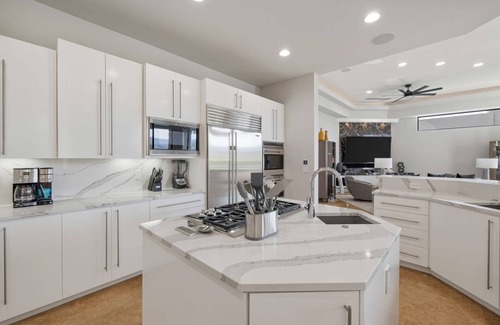 Rancho Mirage Villa | Private Haven in Gated Community | Modern Luxury | Ideal Location | Extended Stays Welcome