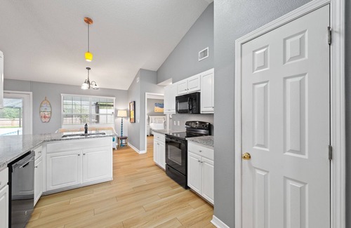 Navarre House | Private Heated Salt Pool, 3 Kings, Near Beach