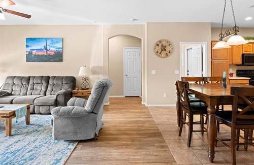 Litchfield Park House | Private Heated Pool 4-BR Home w/BBQ & Yard