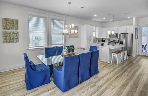 Dune Allen Beach House | Private *Heated Pool/Free Golf Cart/Pet Friendly/7Outdoor Spaces/Pool table/Walk to beach/Sleeps 14