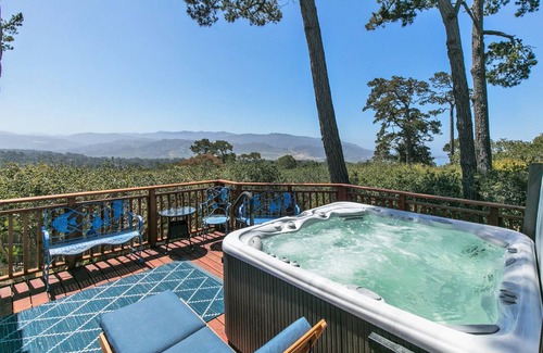Northeast Carmel House | PRIVATE Hilltop Home: Stunning Carmel Views, Hot Tub, 3 Balconies, Dogs Welcome