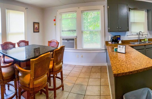Ocala House | Private Home Central Ocala, Fully Fenced Yard, Remodeled, Piano, Pet Friendly
