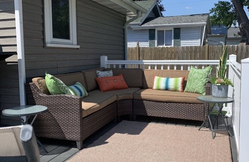 Oshkosh House | Private Home: Extremely Close to EAA