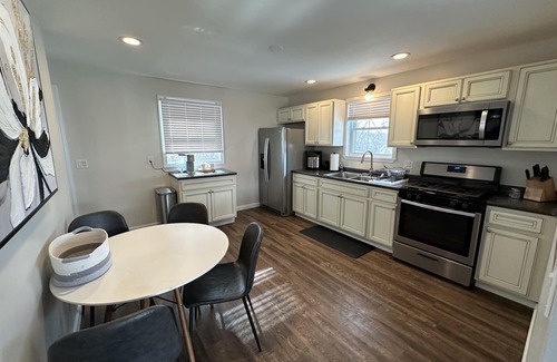 Winooski House | Private Home Food + Bars