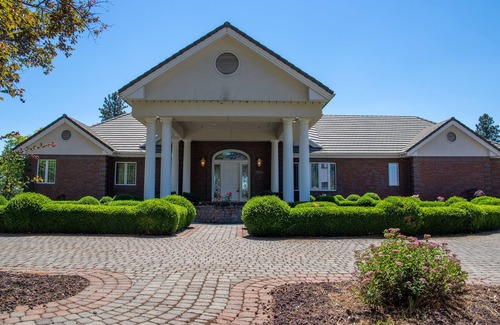 Spokane House | Private home getaway with jacuzzi and heated pool