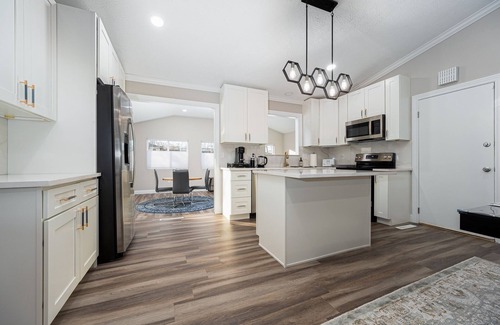 Gahanna House | Private home in Columbus Ideal for large families, corporate getaways sleep 10.n