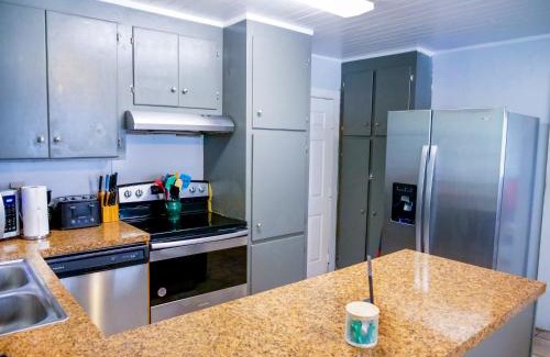Ocala House | Private Home in Ocala with Fenced Yard, Piano, Central Location, Pets Welcome