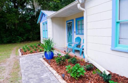 Ocala House | Private Home in Ocala with Fenced Yard, Piano, Central Location, Pets Welcome