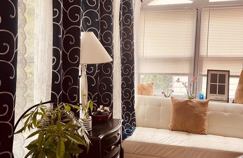 Rutherford House | 🏠 PRIVATE HOME & Min to NYC Superb Location! This Will Make Your Eyes☀️Light Up
