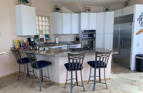 South Oceanside House | PRIVATE HOME ON THE BEACH - 3 BR./2.5 BA. - 5 STAR REVIEWS