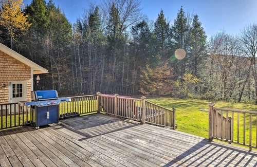 Montgomery Center House | Private Home w/Hot Tub Near Jay Peak Slopes