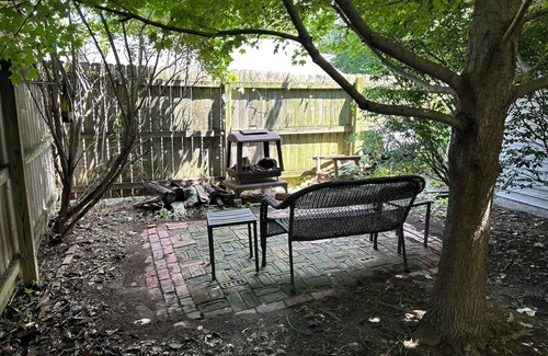 Edgewater Hill House | Private home with full gym in Gordon Square neighborhood, 5 minute walk to beach