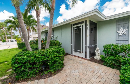 Englewood House | Private home with salt water pool just steps from the beach on Manasota Key!