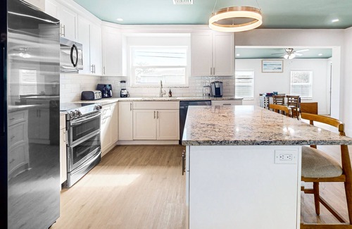 Lantana House | Private home with sparkling pool, close to beach, w/AC, W/D, and WiFi