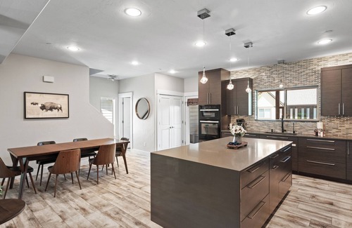 Bear Hollow Village House | Private Hot Tub, Close to Outlets, Skiing, Trails, 2-Car Garage at Bear Hollow