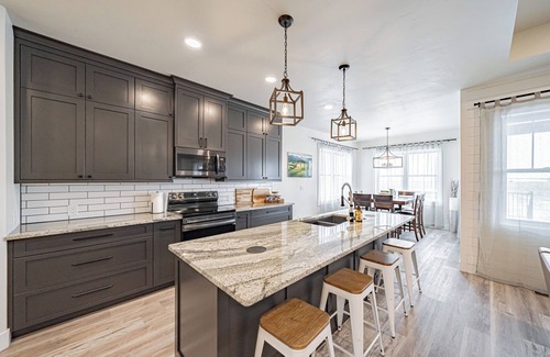 Ashton House | Private Hot Tub & Deck: Teton Valley Getaway