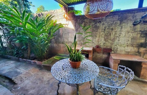 Granada House | Private House 3BD- 2BH- 9 People- Wi-Fi- Fully Kitchen