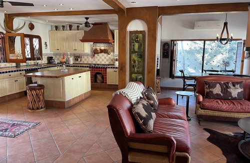 Bucerias House | PRIVATE HOUSE LOCATED IN THE POPULAR GOLDEN ZONE WITHIN 2 BLOCKS OF THE BEACH