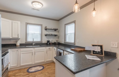 Red Bank House | Private House Near Downtown, Cozy, Cute, Pet Friendly