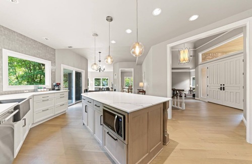Country Club - North Shore House | Private house on the Lake Oswego Monthly Rent