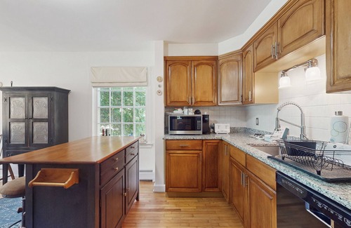Waitsfield House | Private house w/seasonal mountain & meadow views, pond, balcony, porch, jacuzzi