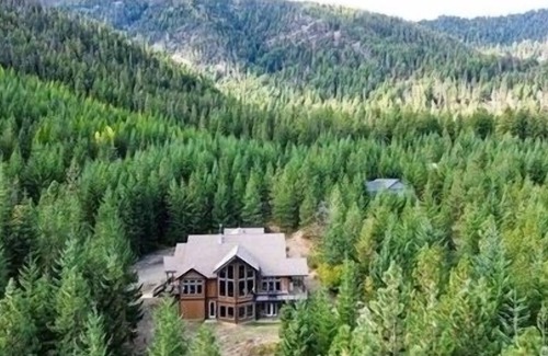 Cle Elum House | Private house with direct access to multi-season trails