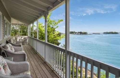 Branford Cottage | Private Island Compound with Large Cottage and Guest House