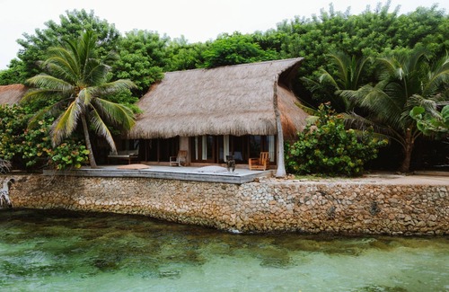 Rosario Islands Villa | Private Island Luxury: Infinity Pool & Spacious Living in Rosario Islands